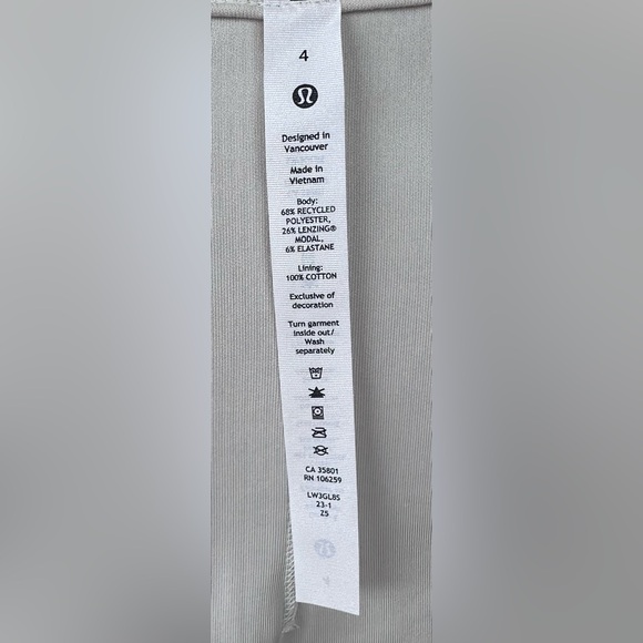 Lululemon Ribbed Softstreme Cropped Jacket Bone Zip Front - Picture 9 of 10